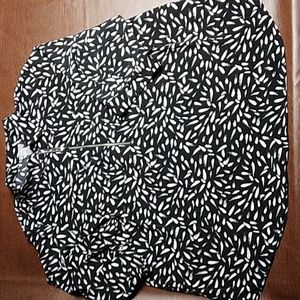 Catherines Women's Plus Size 3X Black & White Zip-up Blouse with 3/4 Sleeves